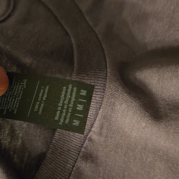 **WEEKENDS COFFEE & SOCCER** T-Shirt - MEDIUM - GREY - BLK - NEW - Picture 4 of 4